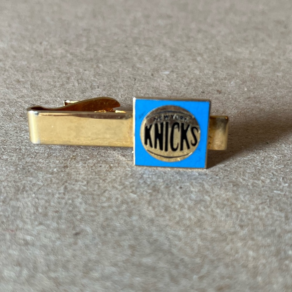 Vintage New York Knicks logo tie clip
